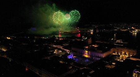  Over 60,000 dazzled by Grand Harbour fireworks display on New Years Eve 