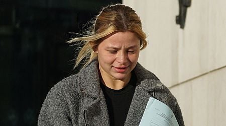 Young mum jailed for trying to smuggle boyfriend through Dublin Airport - while he walked free 