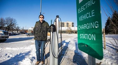 Unexpected charge irks electric-vehicle owner