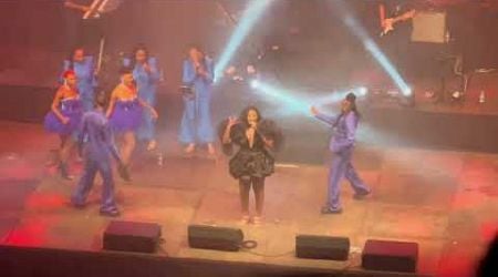 Concert de fanny J le 9 novembre 2024 au palais des sports.