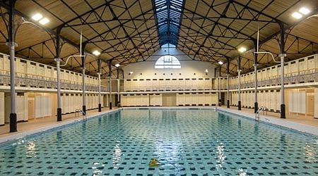 Brussels' oldest swimming pool reopens to the public