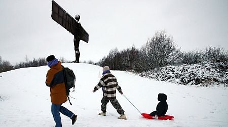 Heavy snow brings widespread disruption to the U.K., causes havoc in Germany