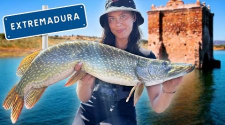 WE&#39;RE FISHING PIKE IN SPAIN - What&#39;s the Cost of a Fishing Trip?