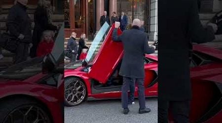 Billionaire giving tips and drive super cars #monaco