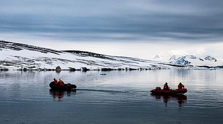 Czechs on the ice: 21st Masaryk University expedition to Antarctica gets underway