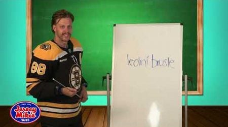 Pastrnak Teaches Czech Phrase to Bruins Teammates