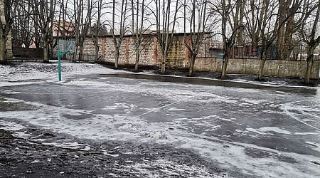 Roads are very slippery on January 7 morning in Latvia