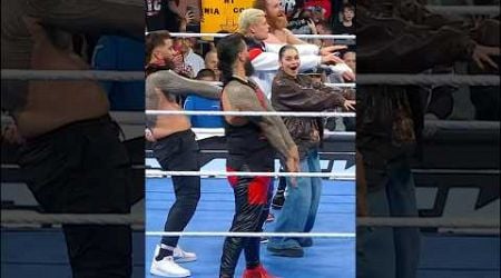 Vanessa Hudgens joins in for a group YEET after SmackDown