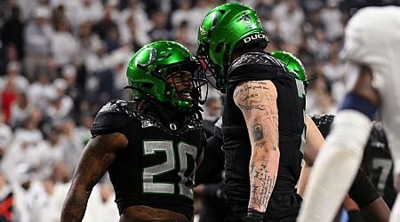 Ducks outlast PSU to remain unbeaten, clinch bye