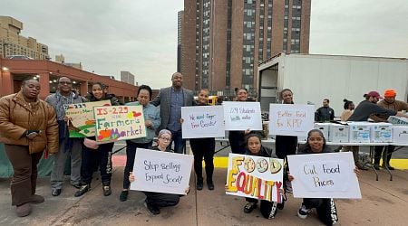 Students and A.M. Dais host farmers market to combat food insecurity in the Bronx