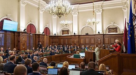 Opposition stalls Saeima vote on new Climate Law