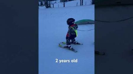 Skiing toddler #austria #skicarving #carving #skiing #toddlers