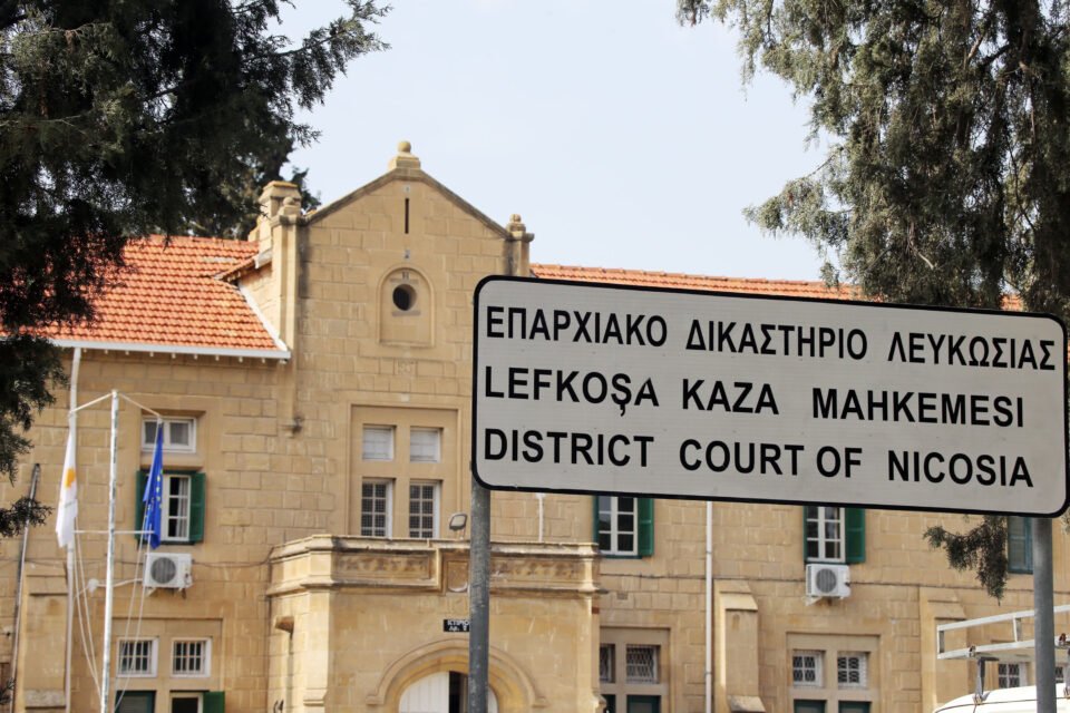 Mixed-marriage Turkish Cypriot loses appeal for citizenship