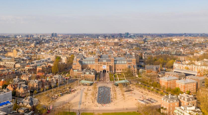 Amsterdam banning the construction of new hotels anywhere in the city