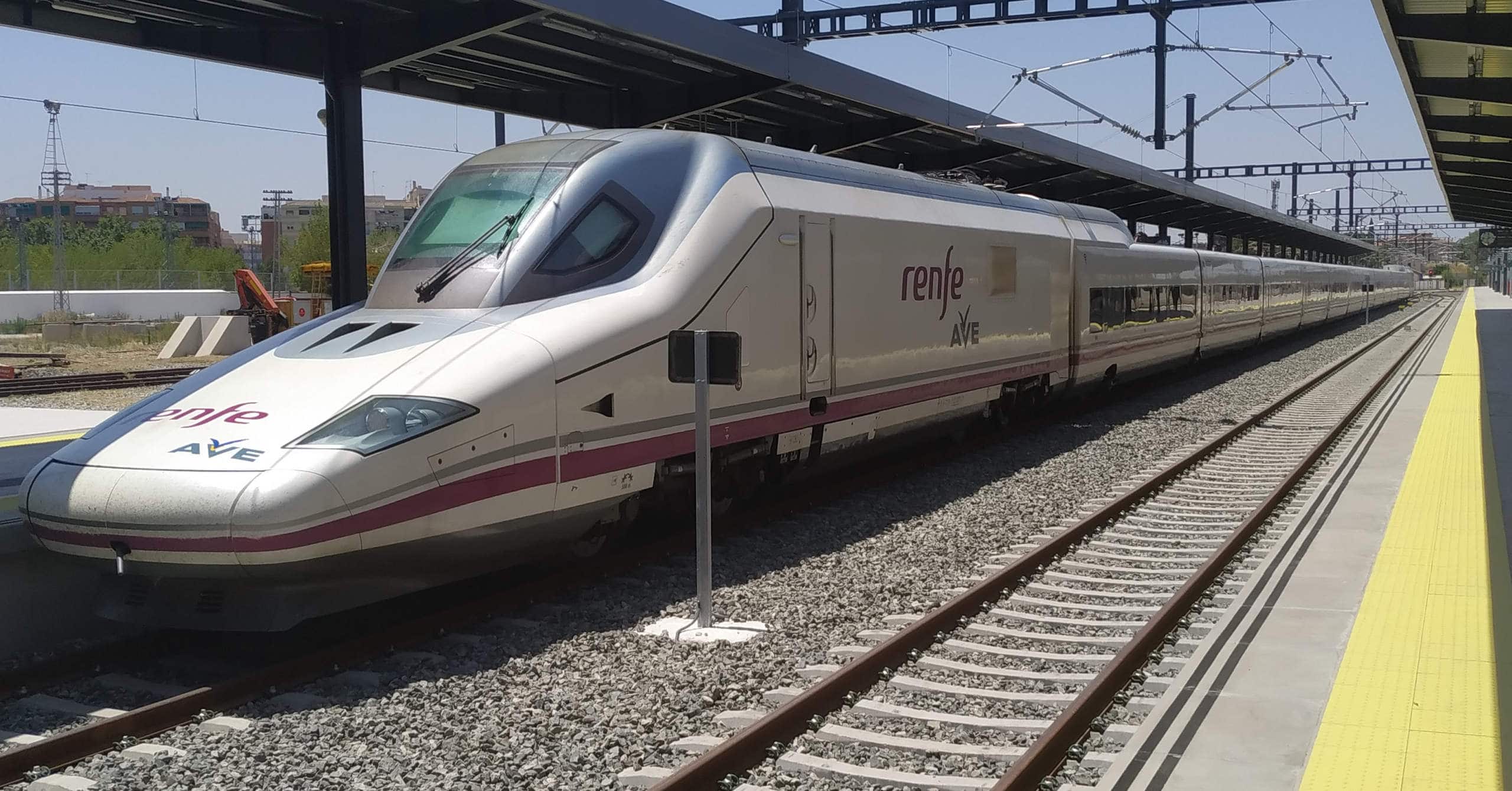 New high-speed train routes in Spain: Renfe will connect Madrid with these two cities this year