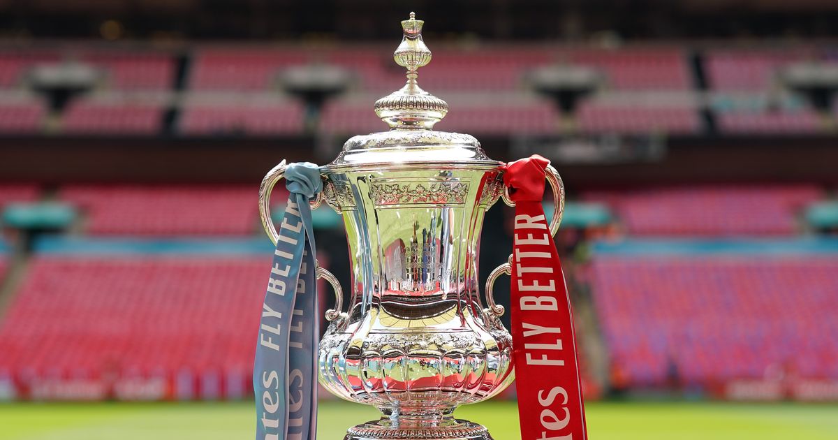 Downing Street wades into FA Cup row as football fans and EFL fume over 'another nail in the coffin'