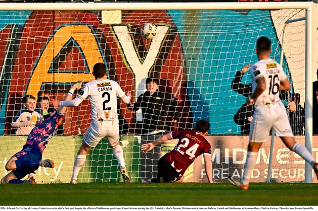 League of Ireland live: Champions Shamrock Rovers away to Derry City as Shels are behind against Galway 