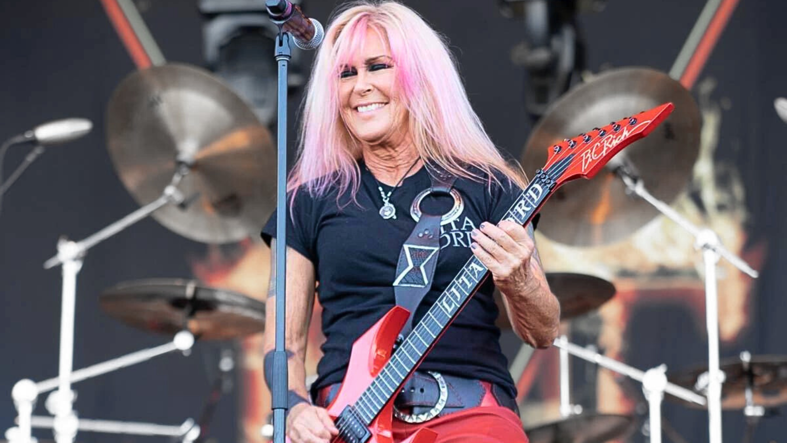 'They Couldn't Put Together That She's a Female Playing Guitar': Lita Ford Opens Up on Being a Guitarist in Male-Dominated Scene