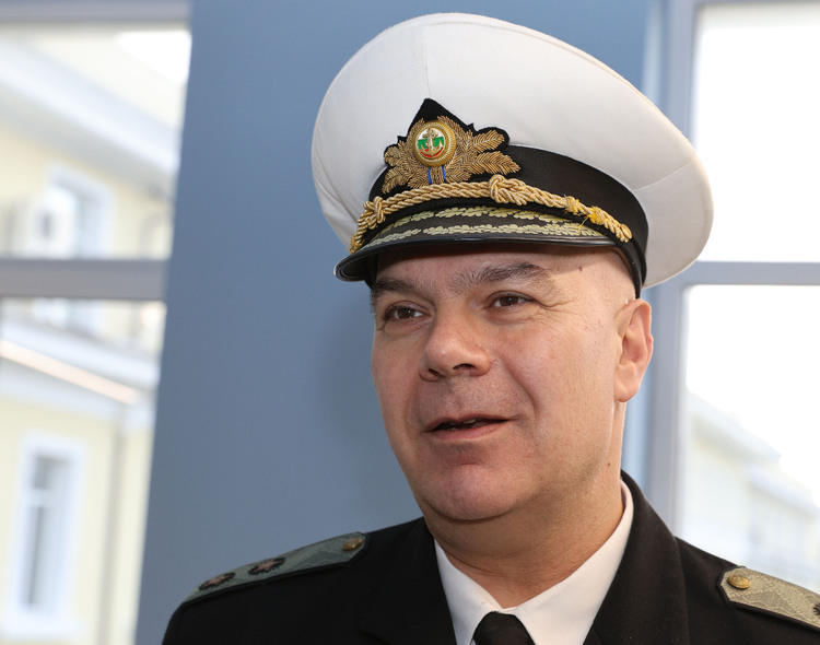 Navy Commander Visits Turkiye 