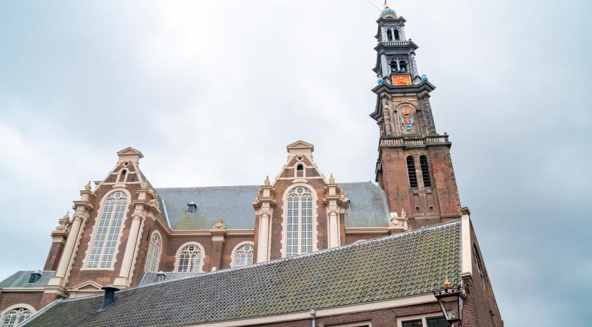 Carillon bells return to Amsterdam's Westertoren, but chimes won't ring out until June