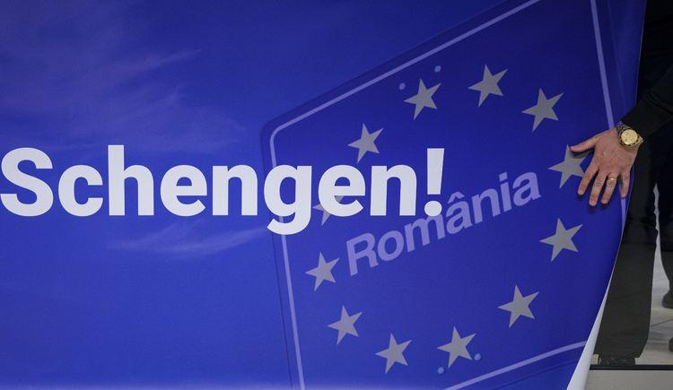 Over 60% of Romanians Believe Their Country Deserves Full Admission to Schengen, Is Blocked by Some Countries for Economic Reasons