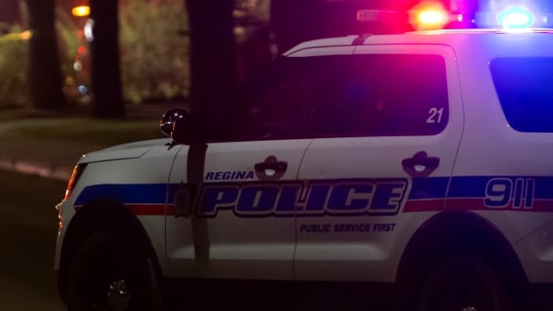 Youth cyclist injured in vehicle collision in Regina