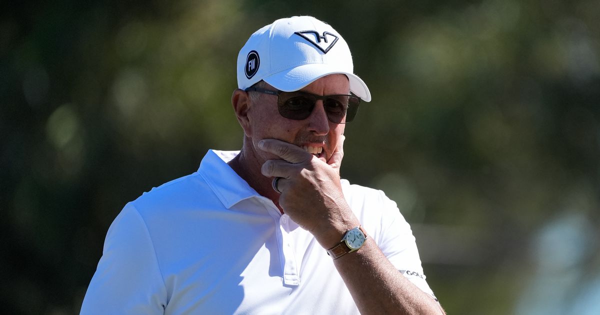 Phil Mickelson still left waiting for LIV Golf glory after Adelaide near-miss