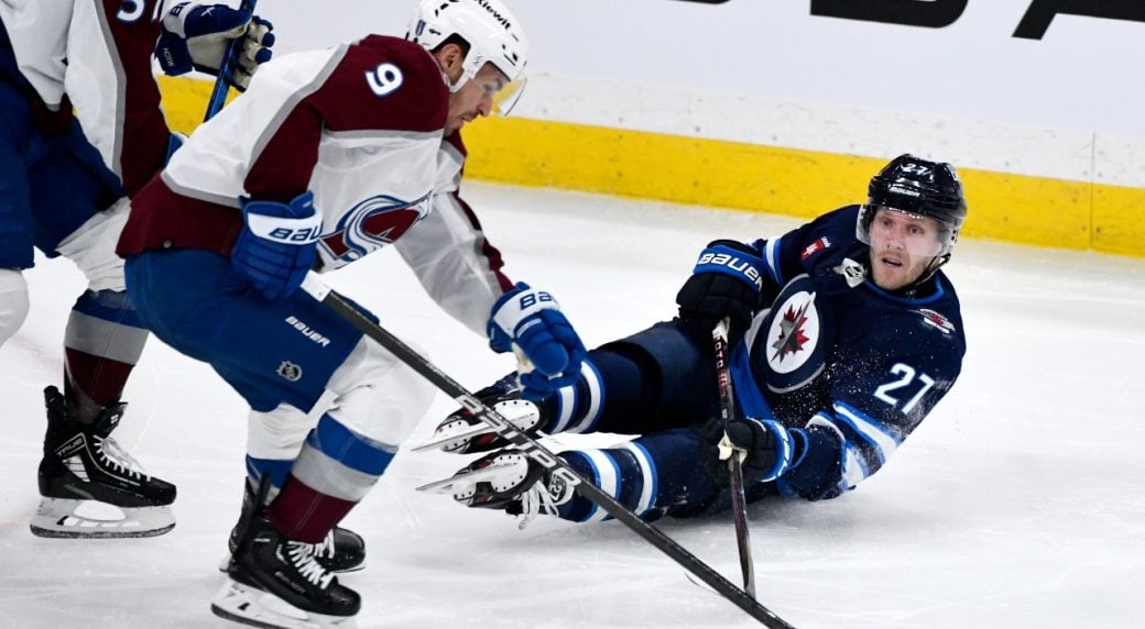 Jets' season ends with Game 5 loss to Avalanche