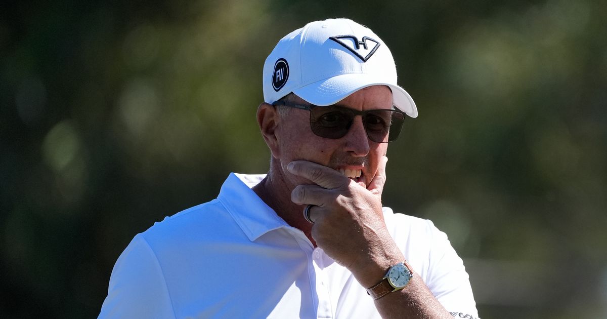 LIV Golf nearly collapsed after alleged Phil Mickelson comments - 'Everyone's walking away'