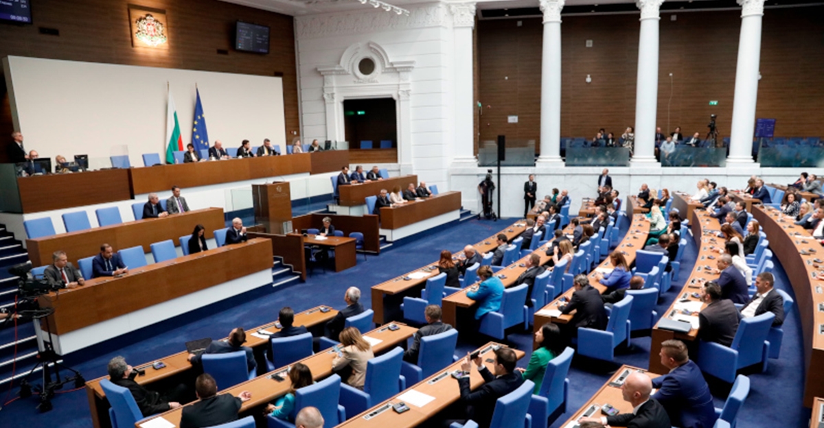 Bulgarian MPs vote to accept presidential veto on Investment Promotion Act