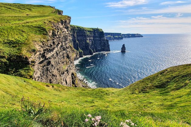 Young woman dies after falling at the Cliffs of Moher