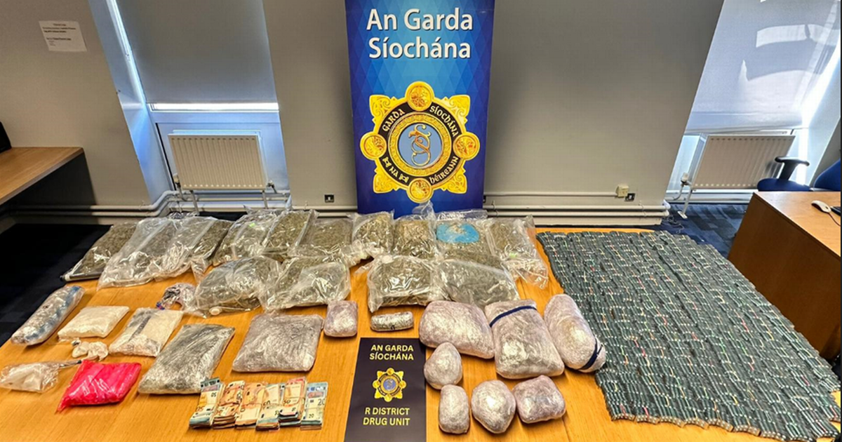 Three arrested as hundreds of thousands of euros of cannabis, cocaine, tablets and MDMA seized