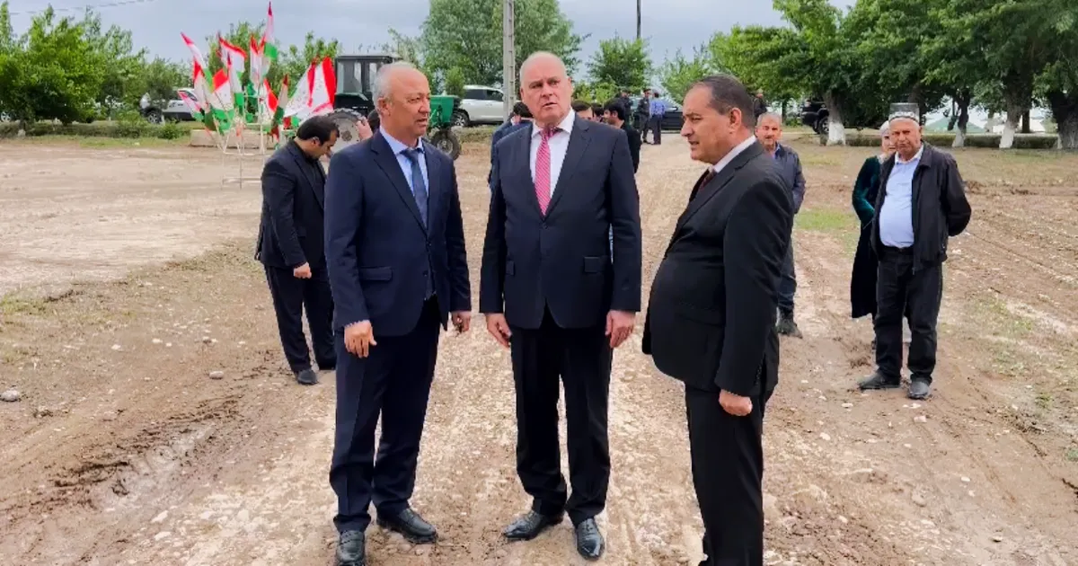 Narva mayor defies criticism, says Tajikistan visit a success