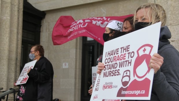Manitoba's nurses reach tentative contract with employers only weeks after last contract expired