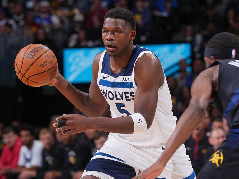 T-Wolves throttle Nuggets for 2nd straight road win
