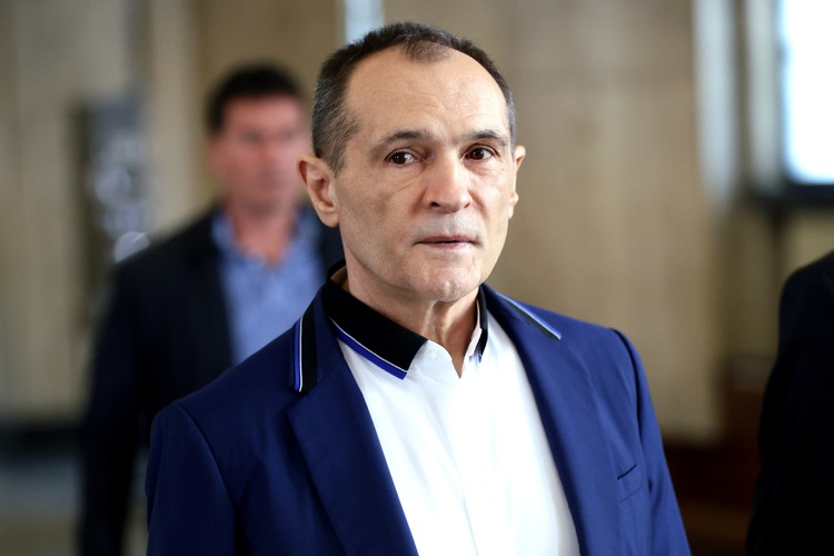 Court Lifts House Arrest of Ex-Gambling Mogul Vassil Bojkov, He Registers as Top-of-the-List Candidate in National, European Elections