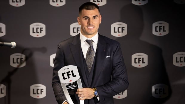 CFL suspends Argos star QB Kelly for violating league's gender-based violence policy