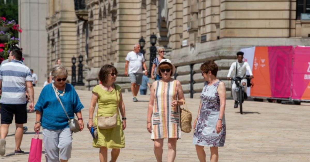 UK set for 'hotter than Italy' heatwave with three England cities hottest