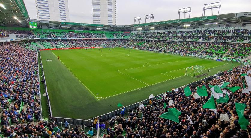 Roda and Groningen football fans ready for final match to decide Eredivisie promotion