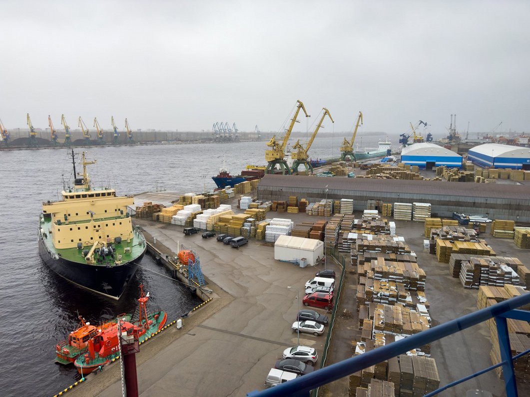 Latvia's foreign trade in March down 18%