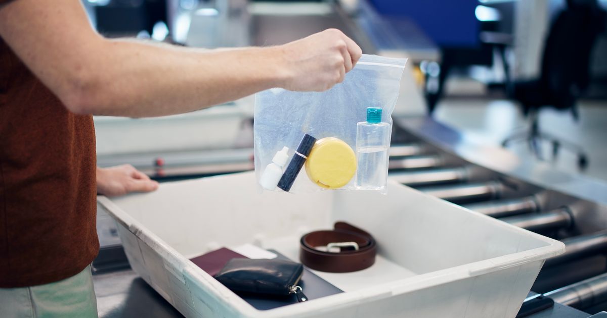 Thousands of holidaymakers 'rejected' at airport security over hand luggage change