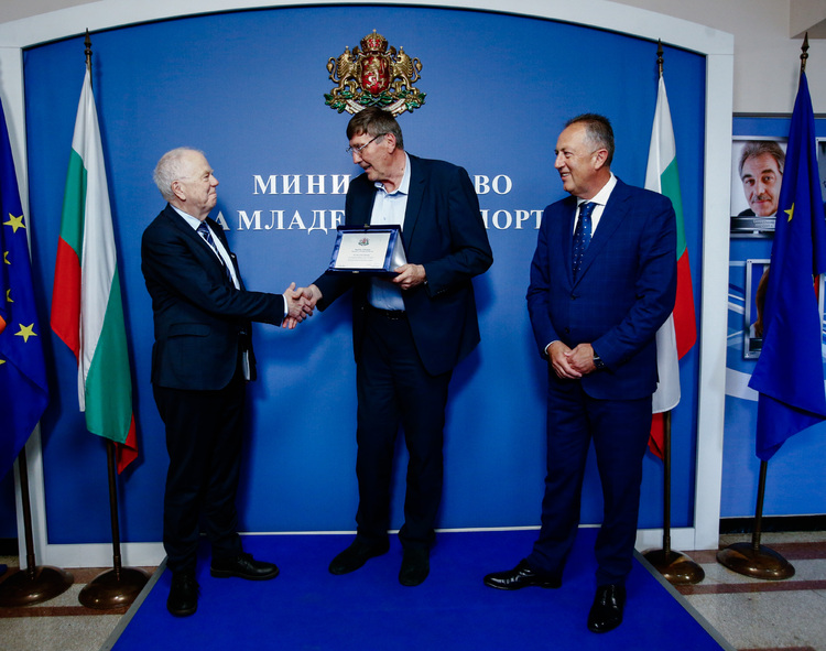 International Biathlon Union President Impressed with Institutions' Support for Bulgaria's Bid to Host Winter Youth Olympics