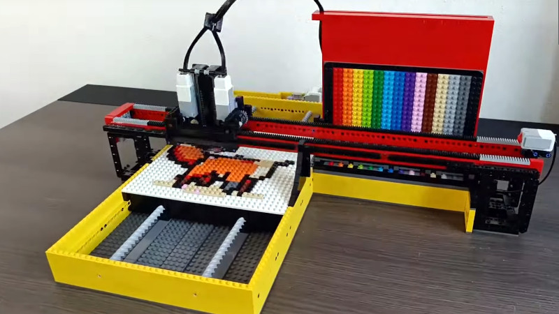 A LEGO CNC Pixel Art Generator