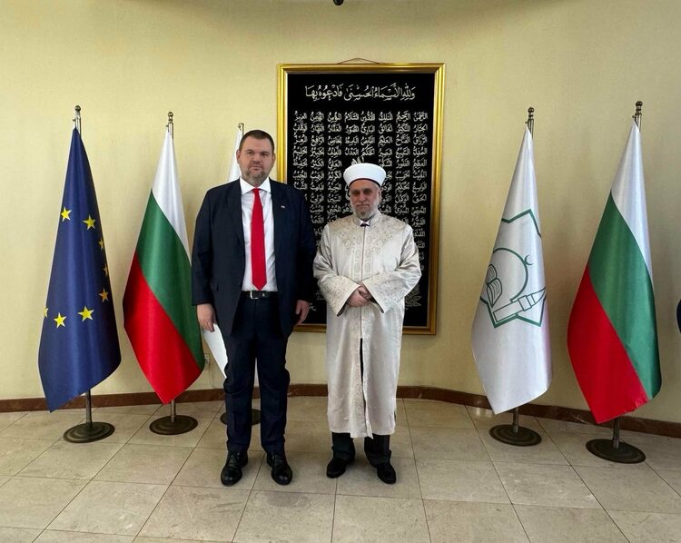MRF Leader Delyan Peevski Greets Bulgarian Muslims on Occasion of Eid al-Adha Religious Holiday