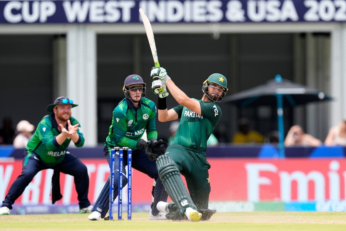 Pakistan end T20 World Cup campaign with three-wicket win over Ireland