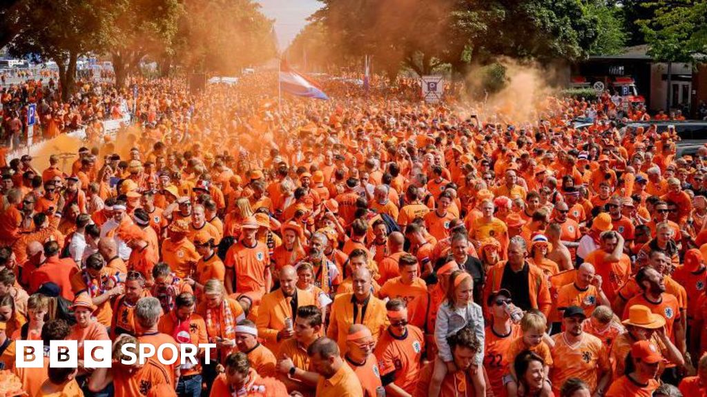 Euro 2024: Lions, cheese hats and a double-decker bus - joining the Dutch fan parade