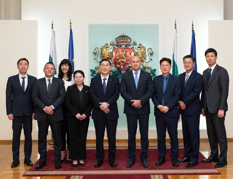 Bulgarian President Discusses New Nuclear Reactors with Hyundai E&C