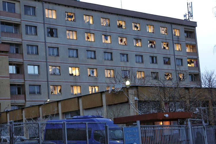 Sofia Municipal Council Adopts Declarationfor Relocation of Three Refugee Centres in Sofia
