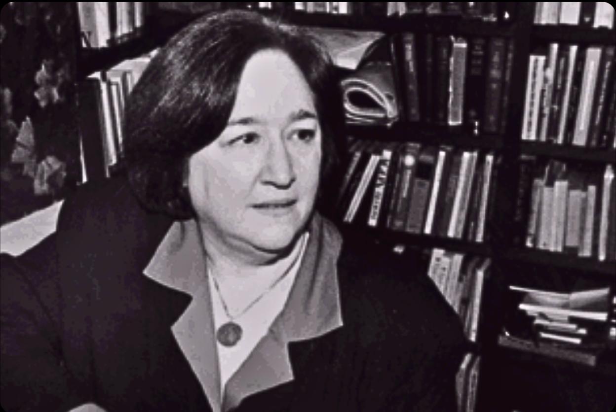 How Helen Vendler Pressed Meaning Into Poetry