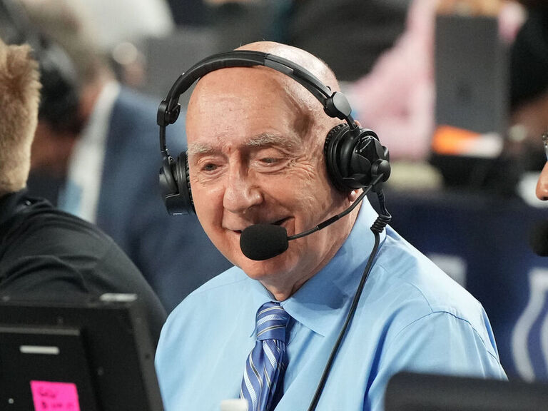 ESPN's Dick Vitale diagnosed with cancer for 4th time
